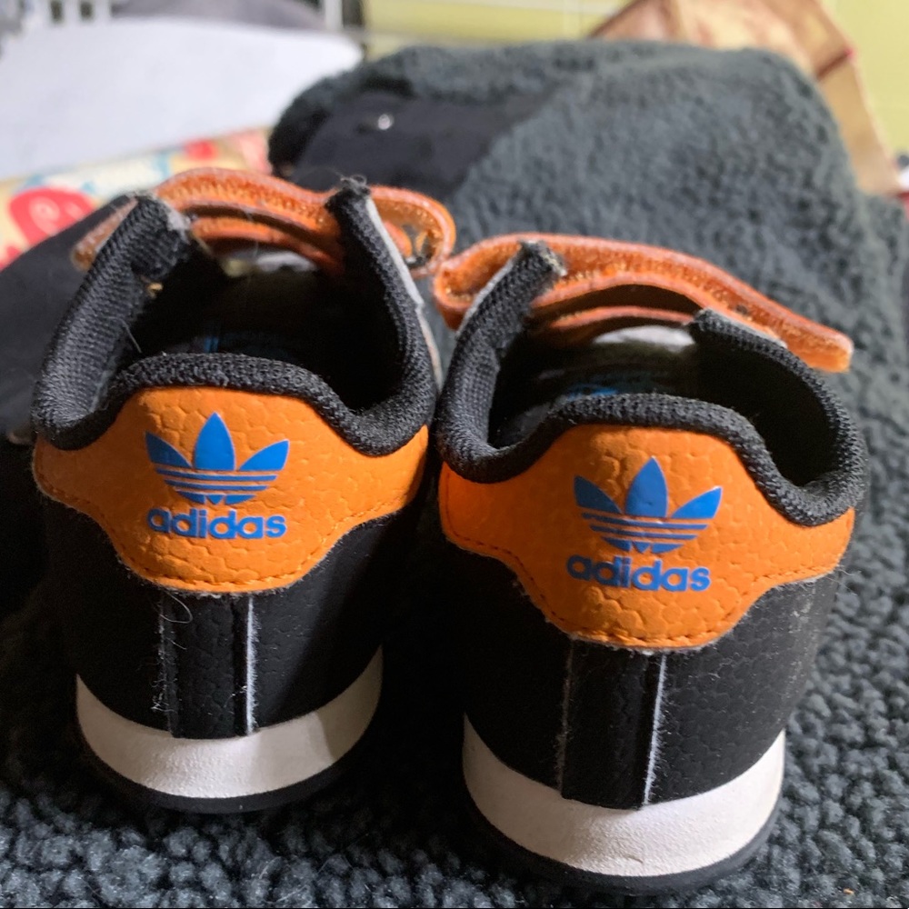 Baby/toddler adidas sneakers size 4